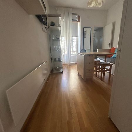 Very Close Studio Apartment Zagreb Eksteriør billede
