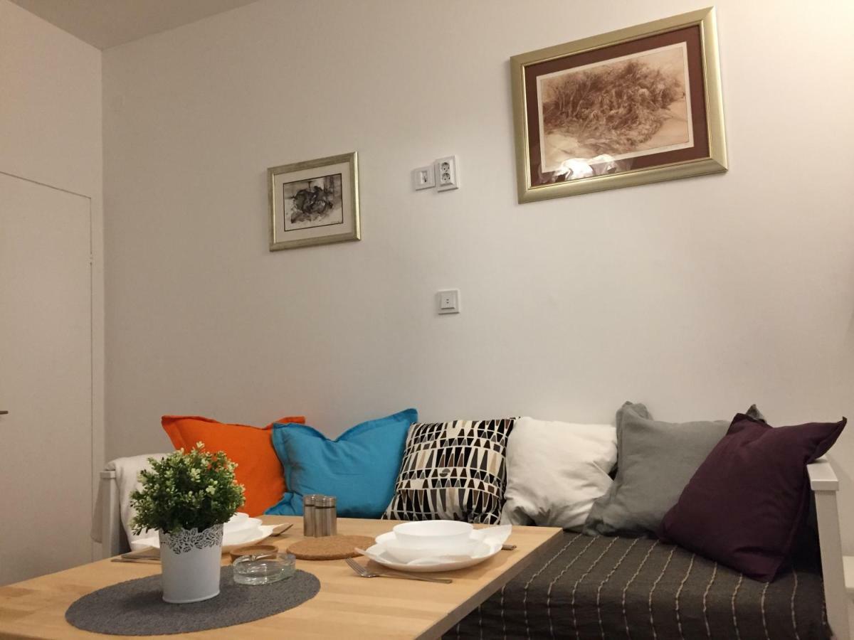Very Close Studio Apartment Zagreb Eksteriør billede