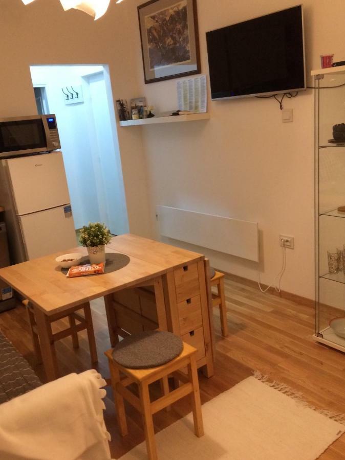 Very Close Studio Apartment Zagreb Eksteriør billede